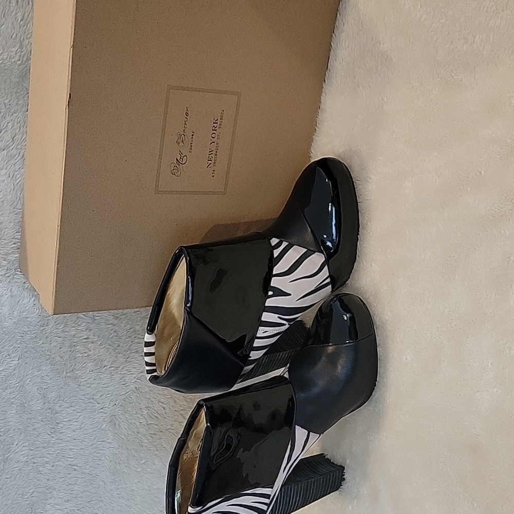 Matt Berson Zebra Ankle Boot